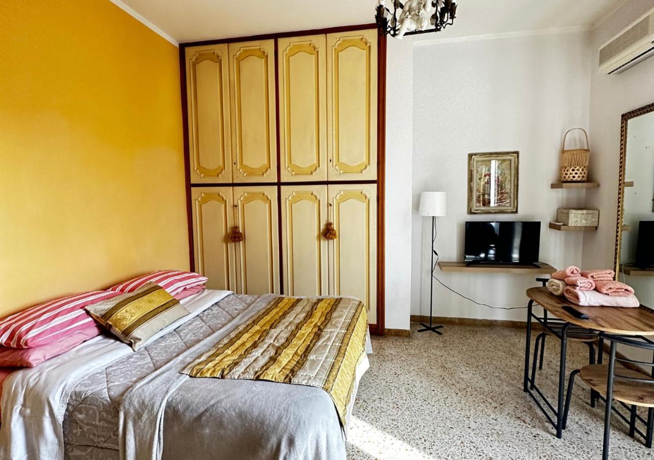 L'Attico In Centro Appartement Terni Buitenkant foto